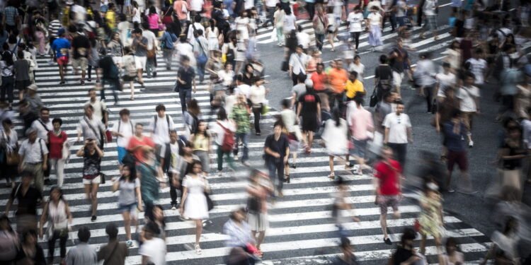Todos os seres humanos vivos possuem uma única origem em um país distante, conheça