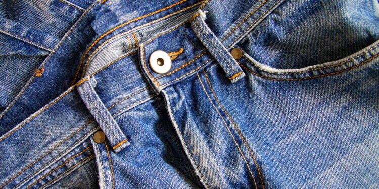 Este pequeno detalhe nos jeans tem uma história fascinante