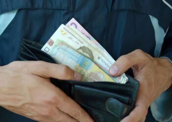 As 3 maneiras erradas de economizar dinheiro que você deve evitar