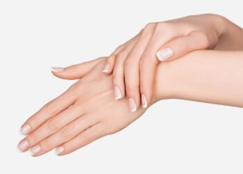 A prática que pode arruinar suas mãos se você ignorar este alerta