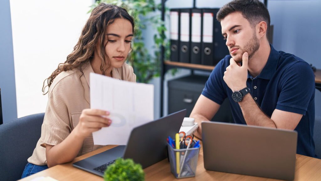Por que homens ficam abalados quando as mulheres ganham mais?