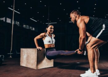 Saiba como fazer o treino perfeito de Tríceps