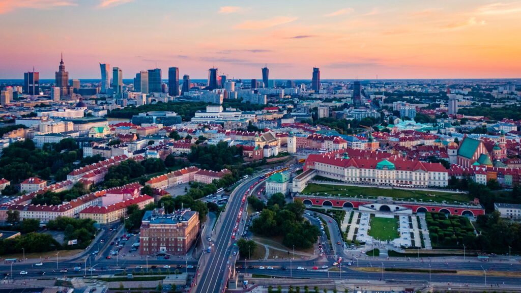 Essa cidade foi destruída na Segunda Guerra Mundial e hoje surpreende turistas