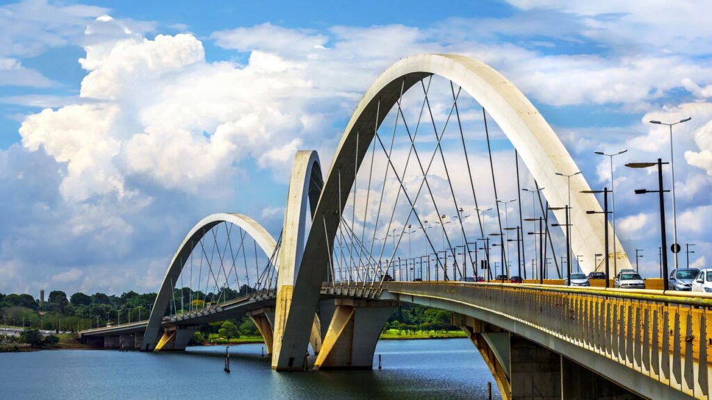 A cidade modelo brasileira que se ergueu em apenas 1.000 dias