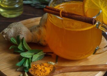 Como o Chá de Açafrão ajuda a prevenir doenças