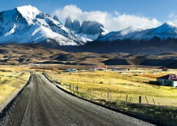 7 mil quilômetros de histórias cultura e mistérios vivos nos Andes