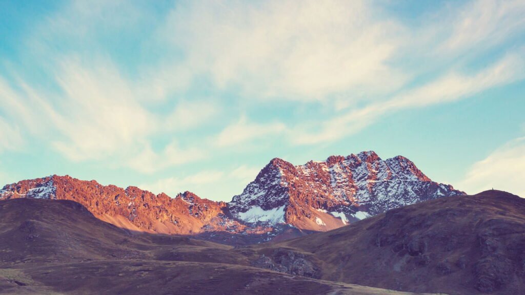 7 mil quilômetros de histórias cultura e mistérios vivos nos Andes