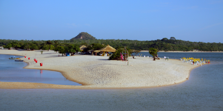 O segredo do Caribe amazônico e suas praias de água doce fascinantes