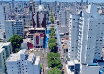 A cidade catarinense que impressiona com seu desenvolvimento e moradia com segurança reforçada