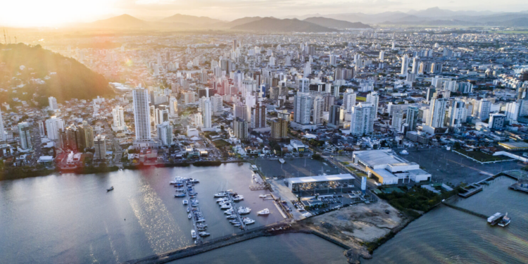 A cidade catarinense que conquista famílias com vida tranquila e cheia de oportunidades