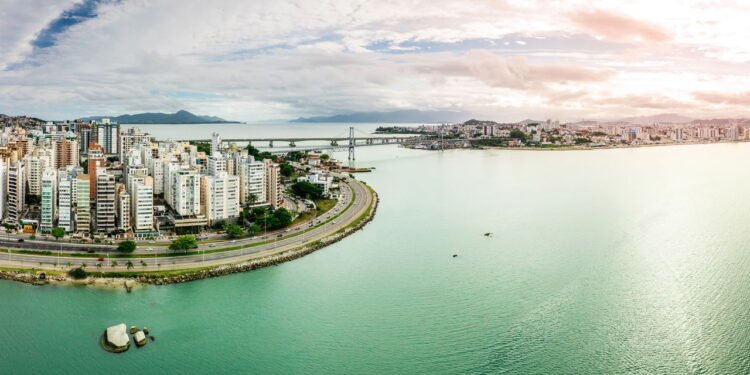Cidade catarinense surpreende com estilo de vida único