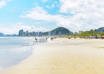 Essa cidade litorânea tem um segredo que encanta visitantes e moradores