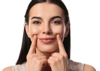 Ioga Facial, técnica natural para rejuvenescer o rosto com rapidez