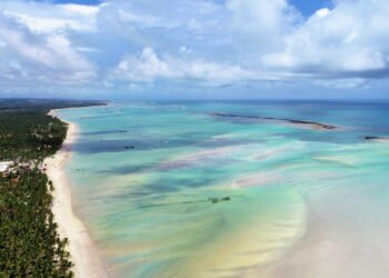 Essa cidade nordestina é conhecida como o “Caribe Brasileiro”