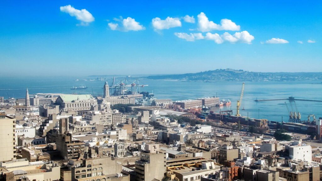 Essa cidade uruguaia pode ser tudo o que você procura
