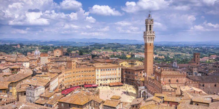 A cidade toscana que parece ter parado no tempo e encantado o mundo