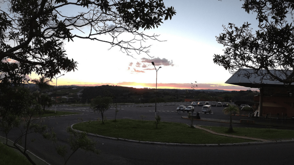 Descubra o destino que surpreende além de sua fama extraterrestre