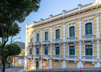 A cidade litorânea que está conquistando moradores de todo o país