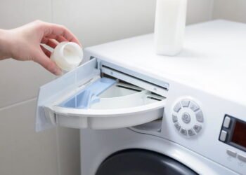 5 tipos de roupas que não devem receber amaciante jamais