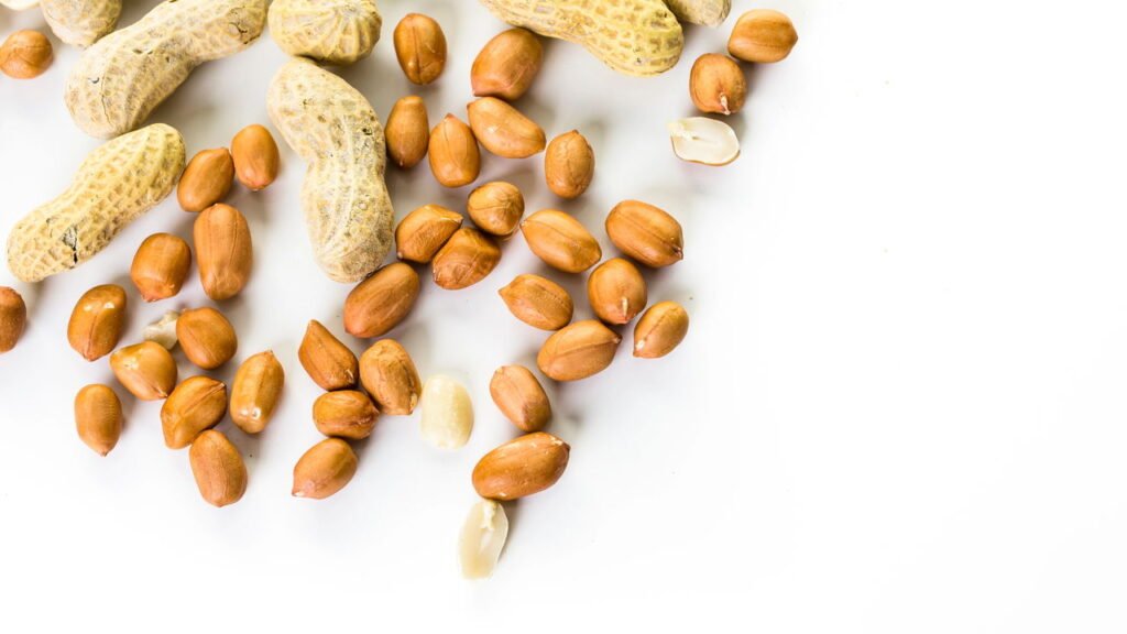 6 motivos para comer amendoim todos os dias sem culpa