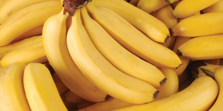 O jeito mais eficiente de conservar bananas frescas por muito mais tempo