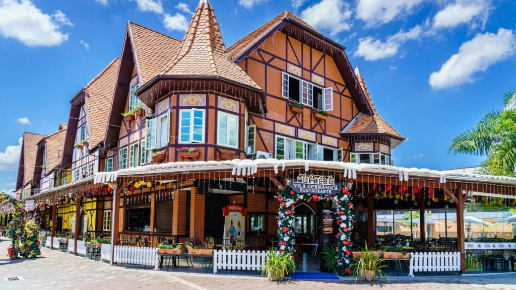 Essa cidade parece europeia, mas fica no Brasil e surpreende quem visita