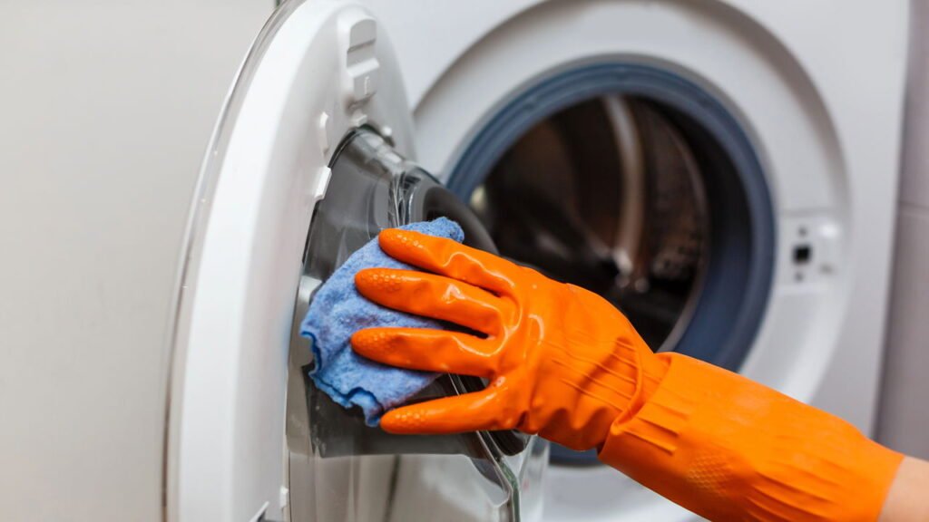 5 passos para limpar a borracha da máquina e evitar mofo