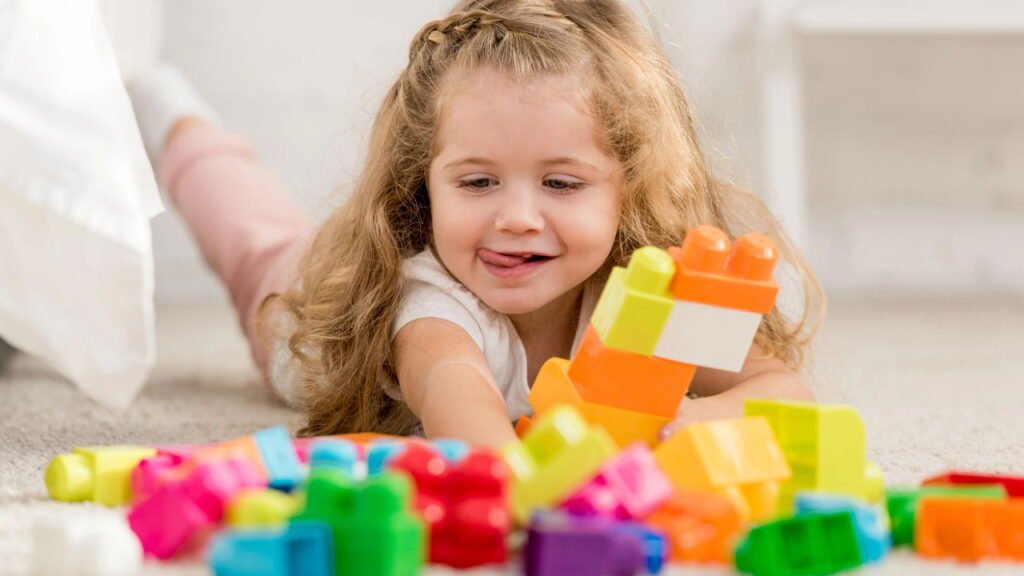 Psicólogos alertam sobre brinquedos comuns que prejudicam crianças