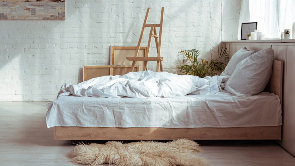 Essa é a frequência correta para lavar os lençóis da cama, e você provavelmente faz errado