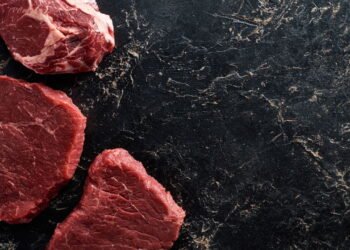 O que acontece ao reduzir carne vermelha na alimentação por 1 mês?