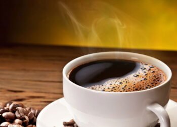 O novo alerta sobre o café que está mudando hábitos matinais