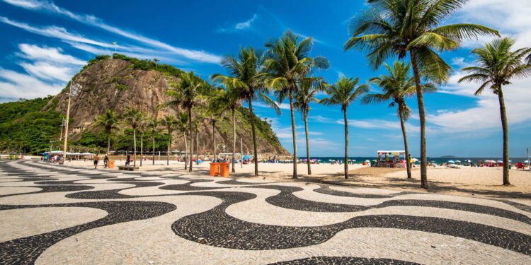 Duas praias, um dilema! Só quem já foi sabe qual é melhor