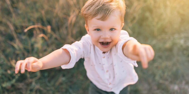 Quer saber qual é o nome mais bonito do mundo? Veja o que a ciência descobriu sobre beleza sonora e significado dos nomes.