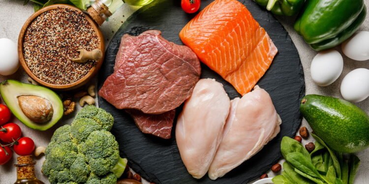 Os mitos sobre a dieta low carb que você provavelmente acreditou