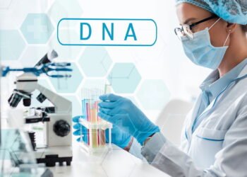 DNA mapeado ao nascer? Conheça o plano da Inglaterra para prevenir doenças