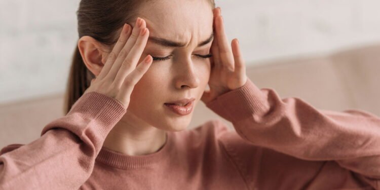 Se você sente dor de cabeça com frequência seu estilo de vida pode estar gritando por ajuda