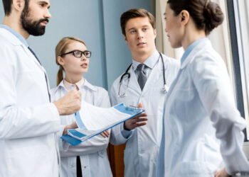 Falta de vagas de Residência Médica preocupa o Brasil