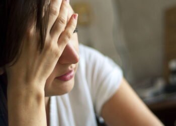 5 causas escondidas da fadiga crônica que ninguém te conta