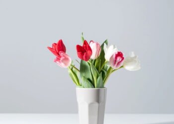 O truque mais eficaz para manter flores frescas por mais tempo