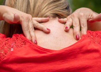 Hérnia de disco cervical é a causa número 1 de dor no pescoço