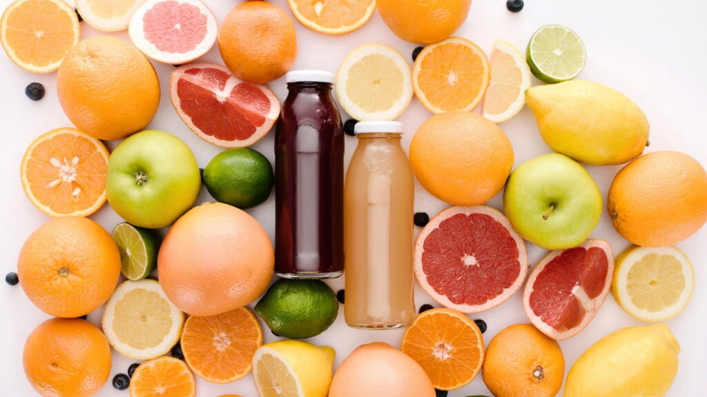 Regras para levar água e suco no avião que todo passageiro precisa conhecer