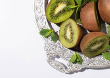 Descoberto efeito surpreendente do Kiwi no corpo humano