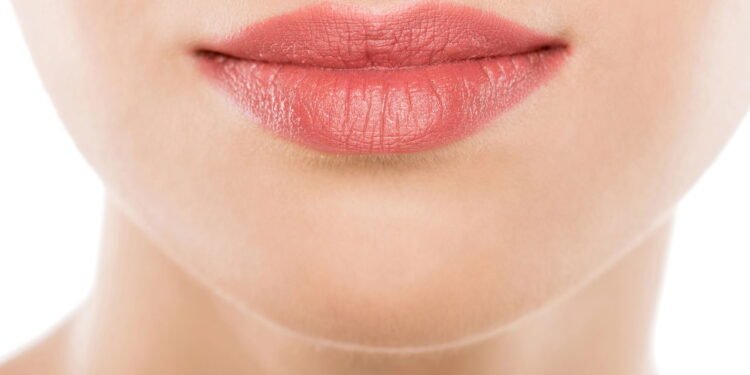 Lábios - Créditos: depositphotos.com / AllaSerebrina
