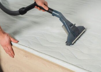 O jeito mais barato e natural de higienizar o colchão durante o inverno