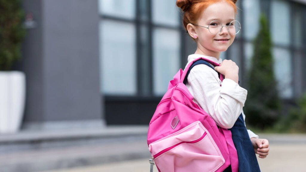 Esse pequeno detalhe na mochila pode ser mais útil do que você imagina