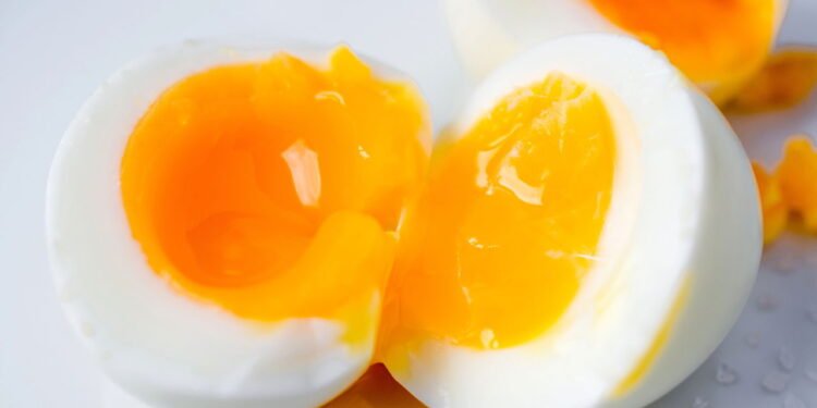 É seguro congelar ovo cozido? Veja passo a passo e como funciona