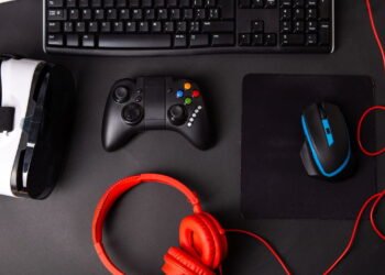 Montar ou comprar um PC gamer em 2025 vale mais a pena?