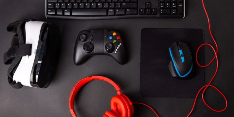 Montar ou comprar um PC gamer em 2025 vale mais a pena?