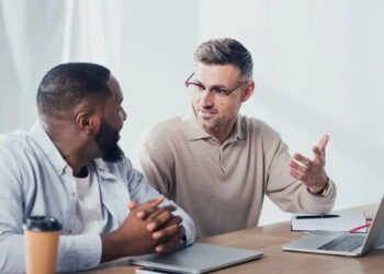 Essas frases vão te ajudar a identificar uma pessoa egoísta em segundos