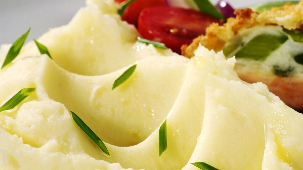 Este purê diferente surpreendeu até quem ama batata tradicional